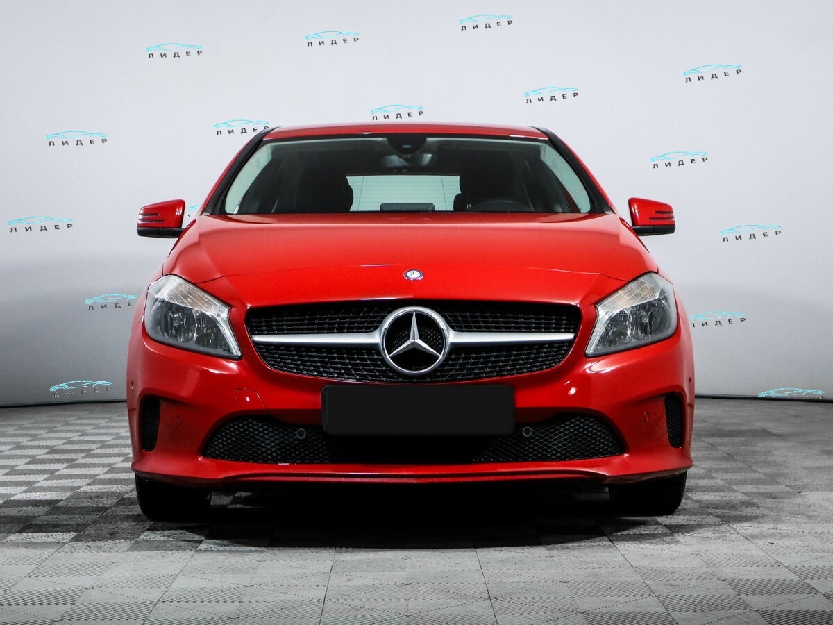 Mercedes-Benz A-Класс 2015 года с пробегом. Фото: #1