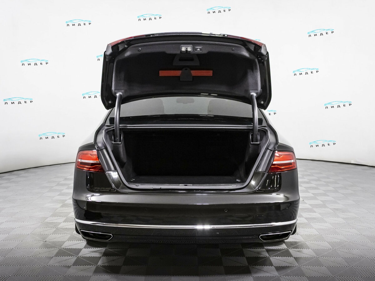 Audi A8 2014 года с пробегом. Фото: #18