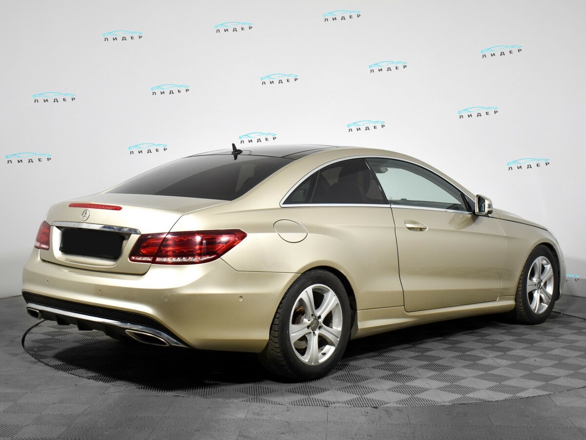 Mercedes-Benz E-Класс 2016 года с пробегом. Фото: #4