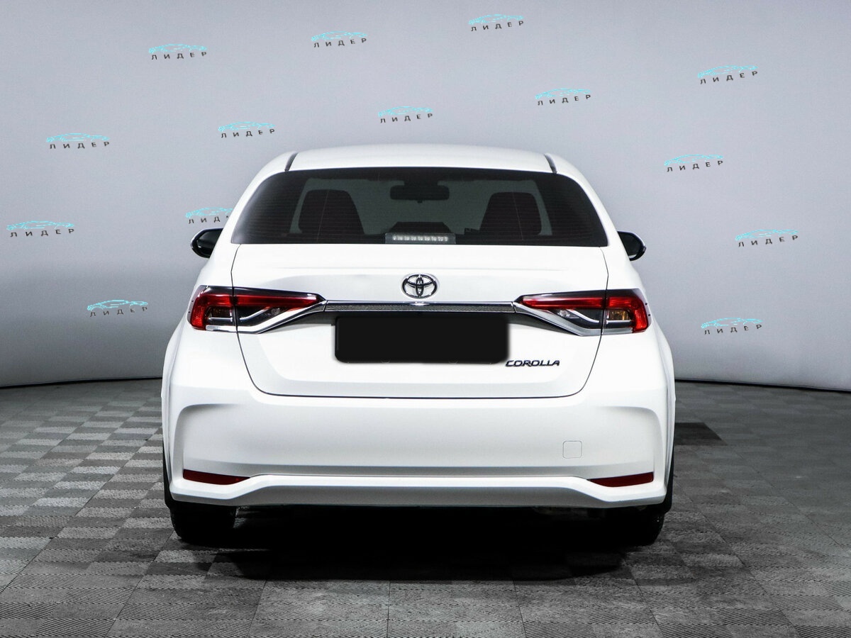 Toyota Corolla 2021 года с пробегом. Фото: #4