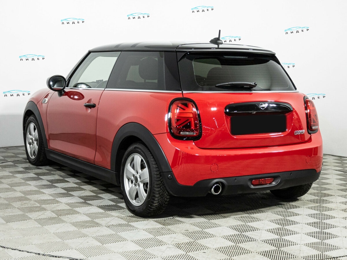 Mini Hatch 2020 года с пробегом. Фото: #6