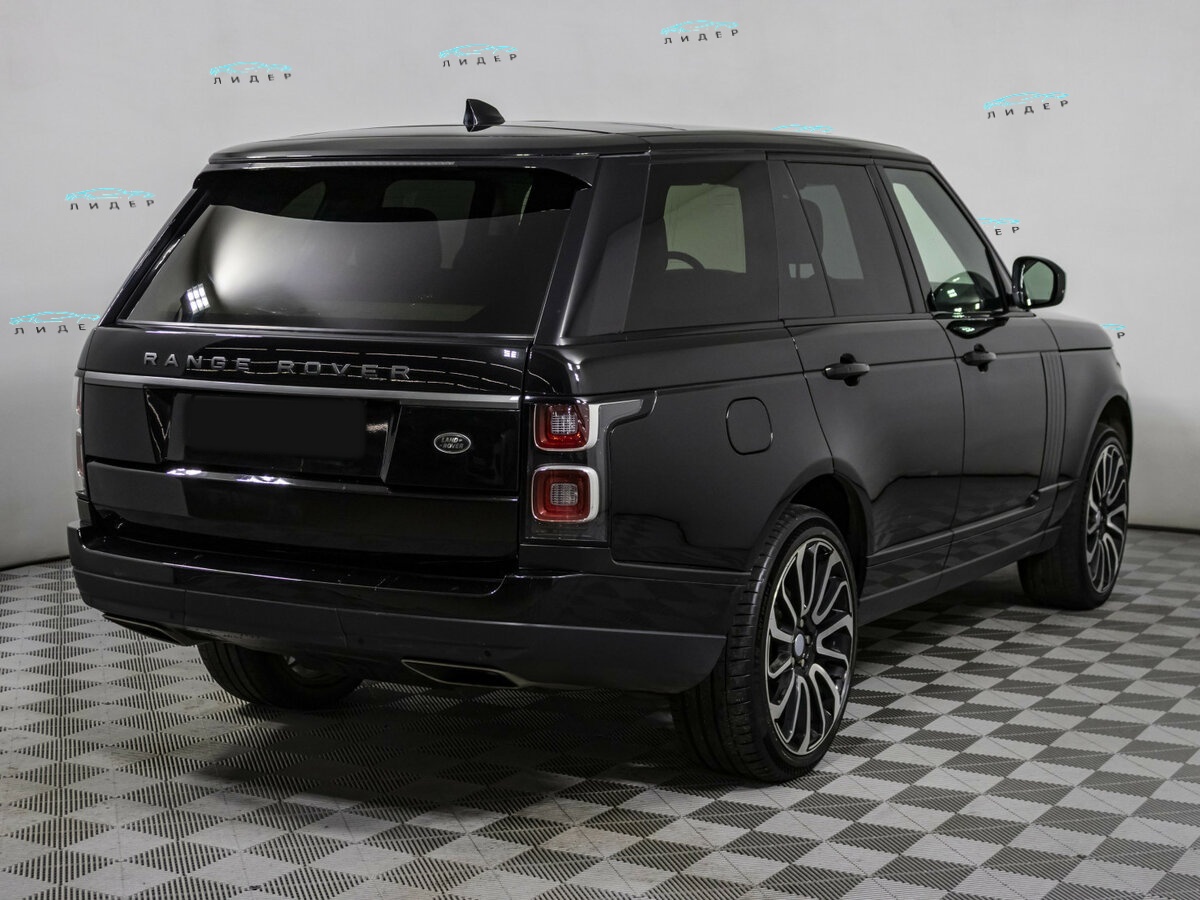 Land Rover Range Rover 2018 года с пробегом. Фото: #3