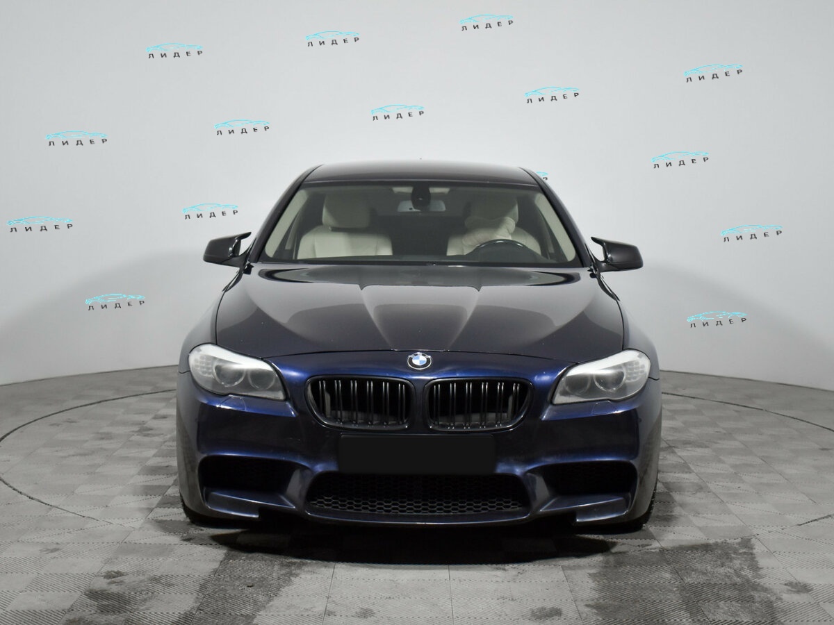 BMW 5 серии 2012 года с пробегом. Фото: #1