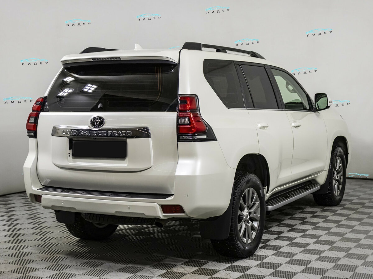 Б/У Тойота Лэнд Крузер Прадо 2020 года. Фото: #3