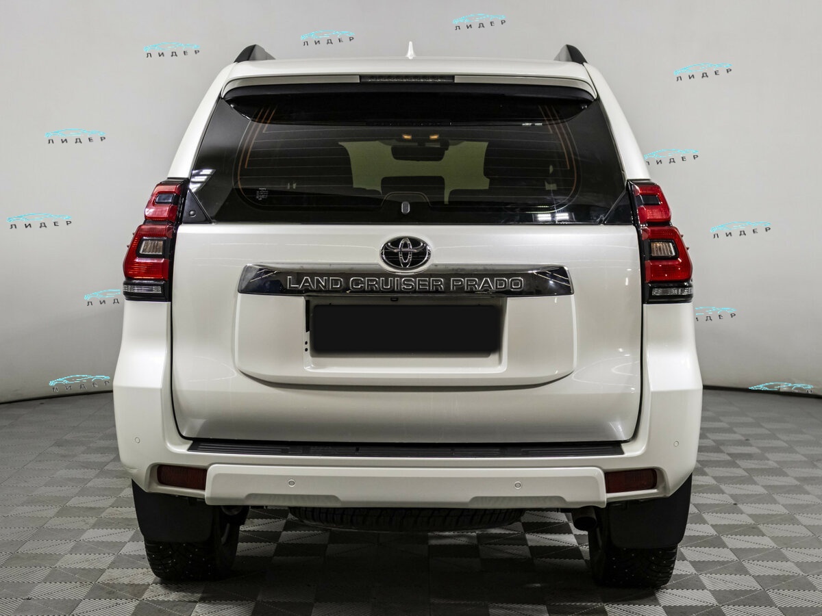 Б/У Тойота Лэнд Крузер Прадо 2020 года. Фото: #4
