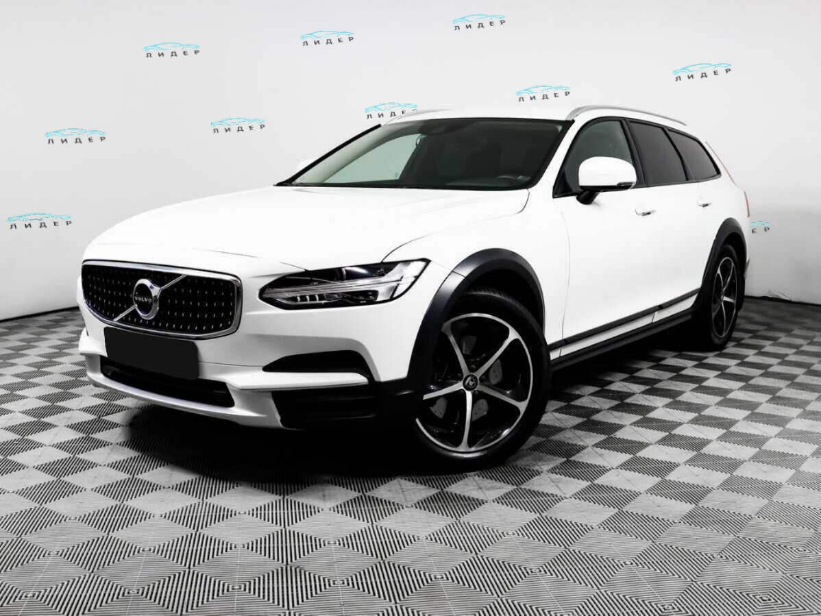 Volvo V90 Cross Country