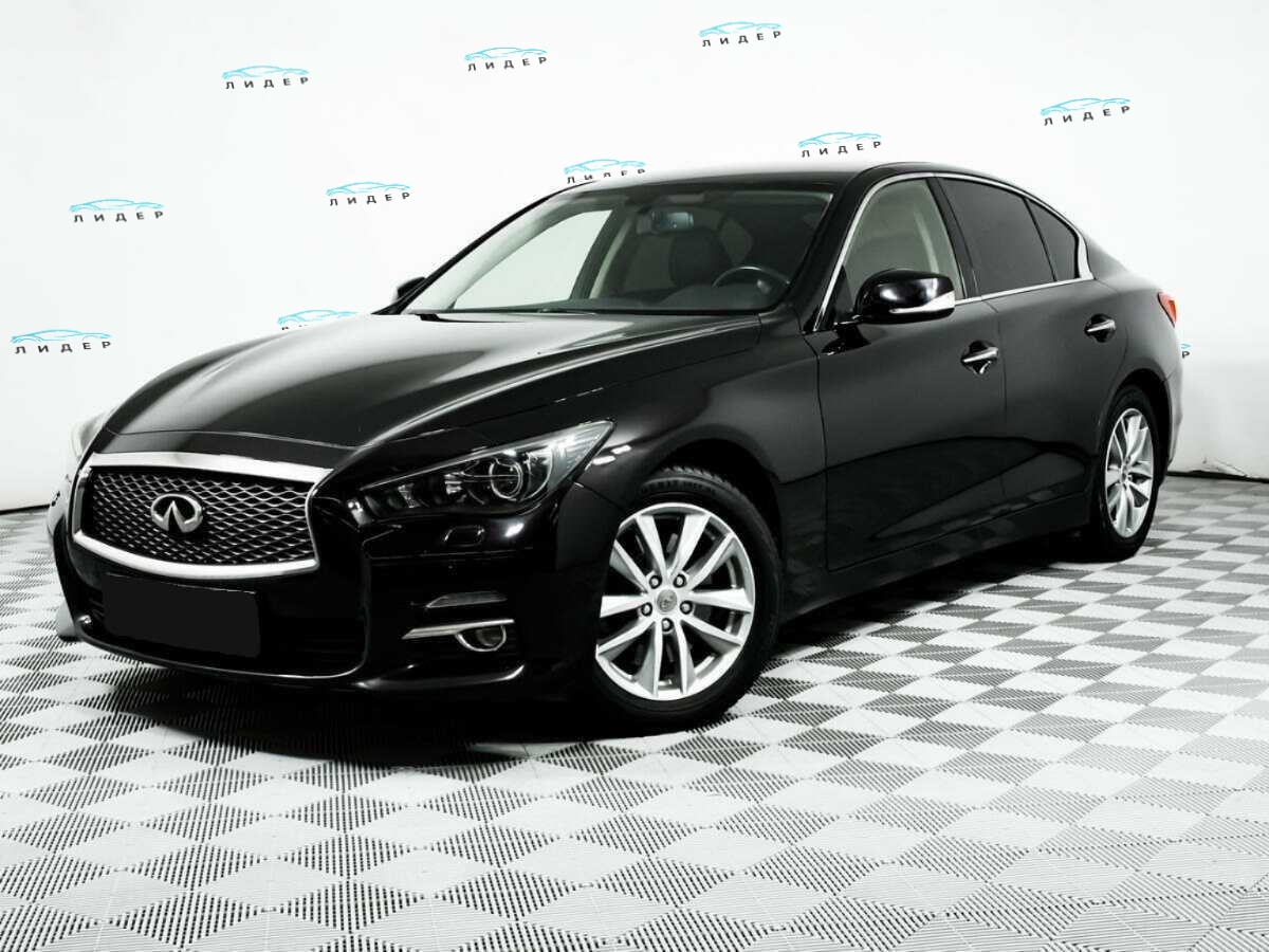 Infiniti Q50