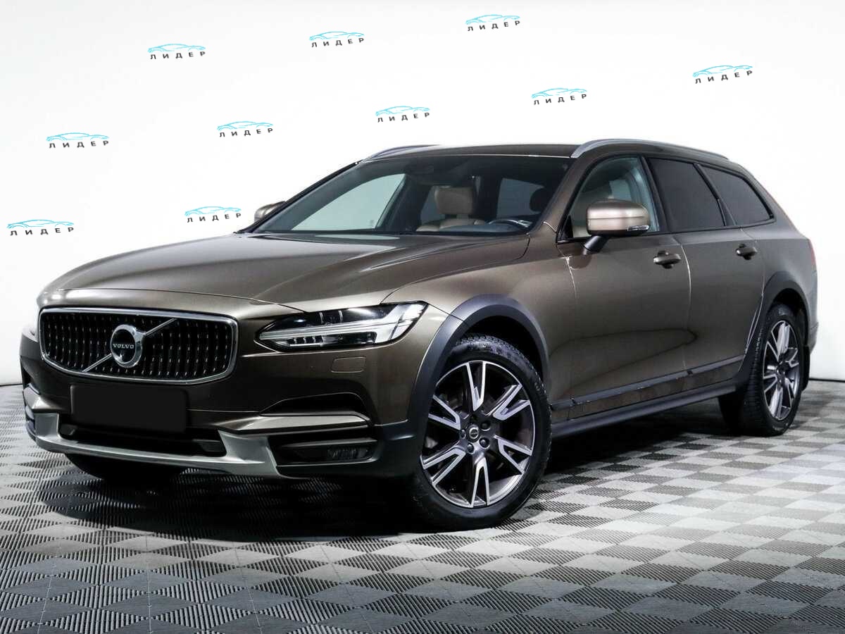 Volvo V90 Cross Country