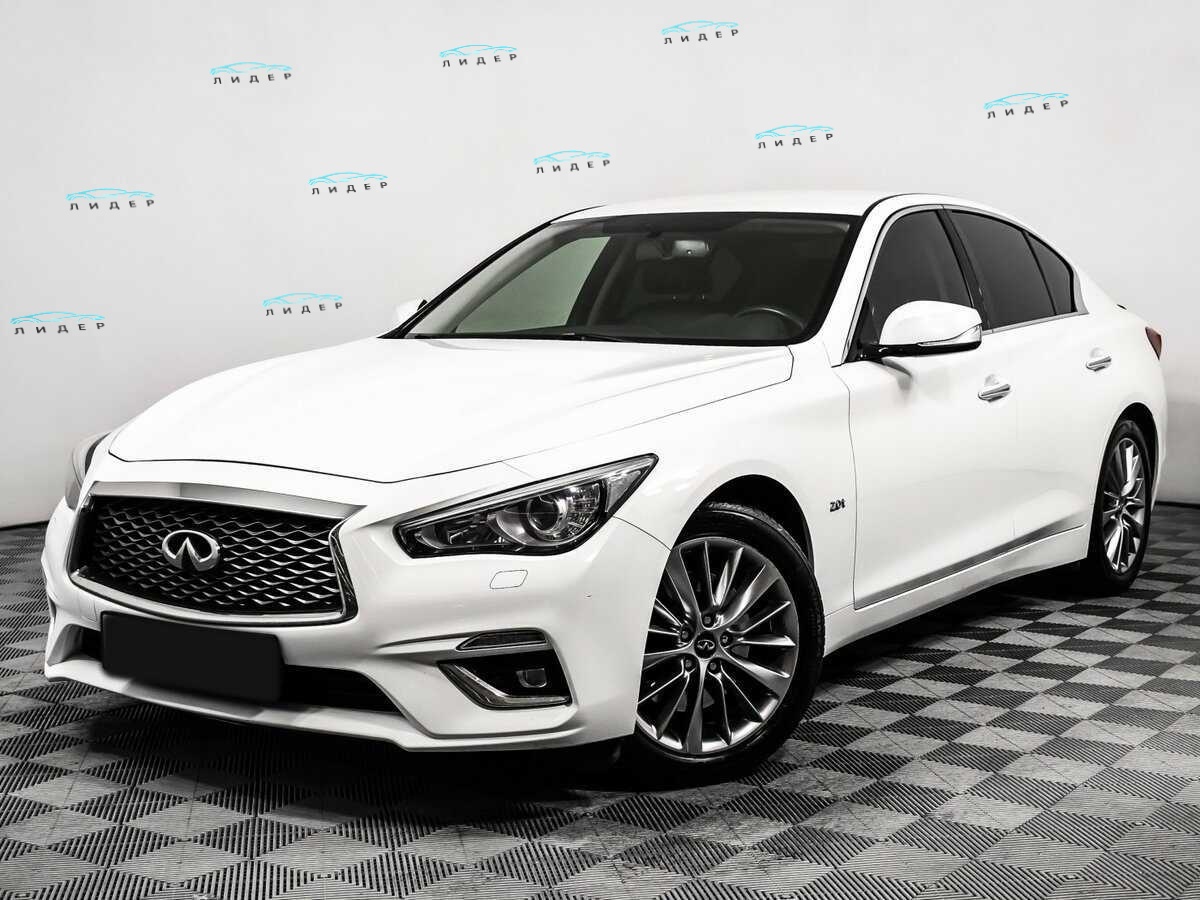 Infiniti Q50