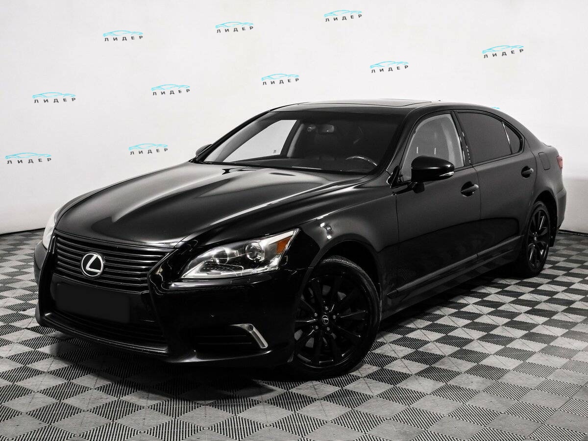Lexus LS