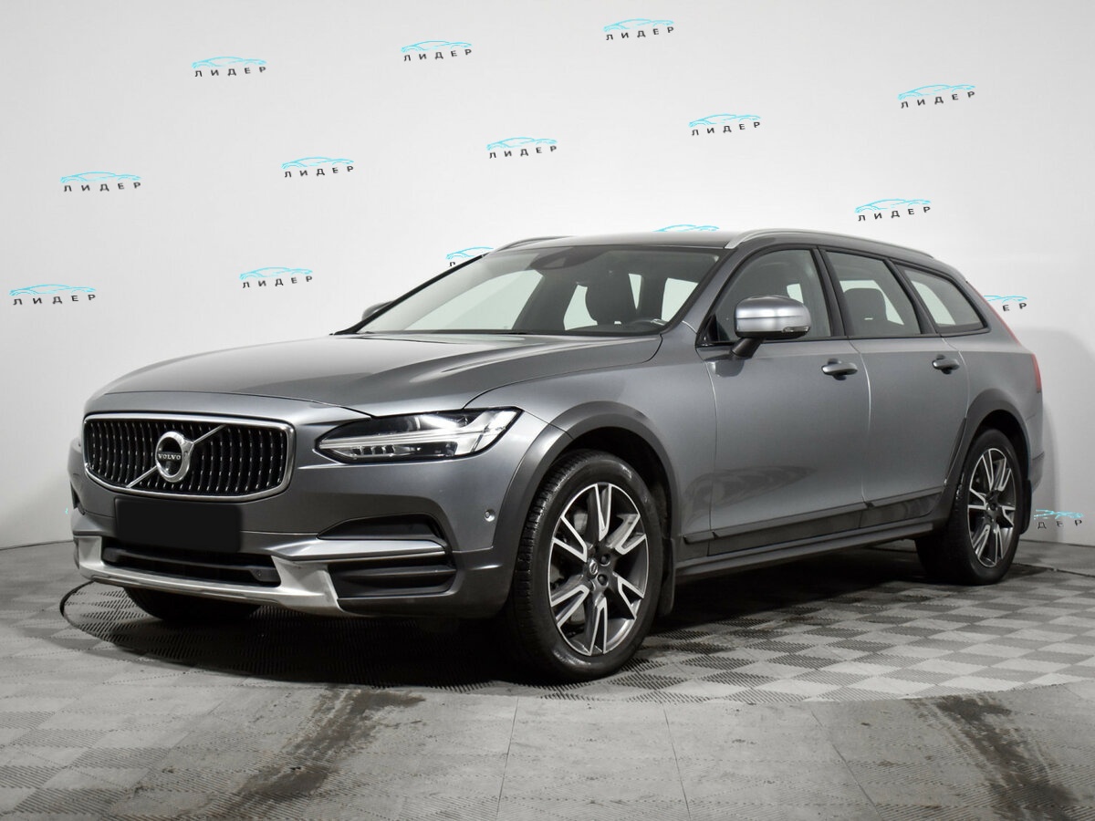 Volvo V90 Cross Country