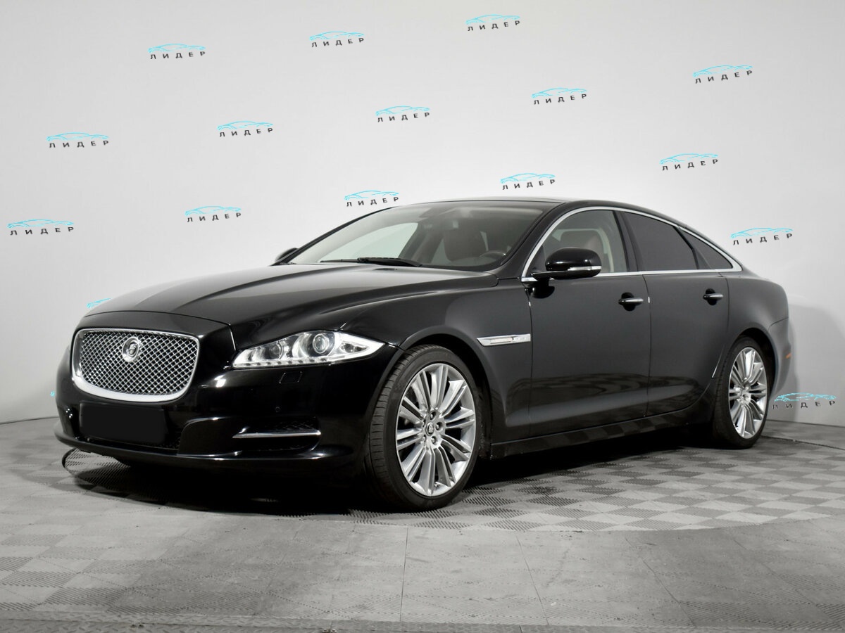 Jaguar XJ 2011 года с пробегом. Фото: #0