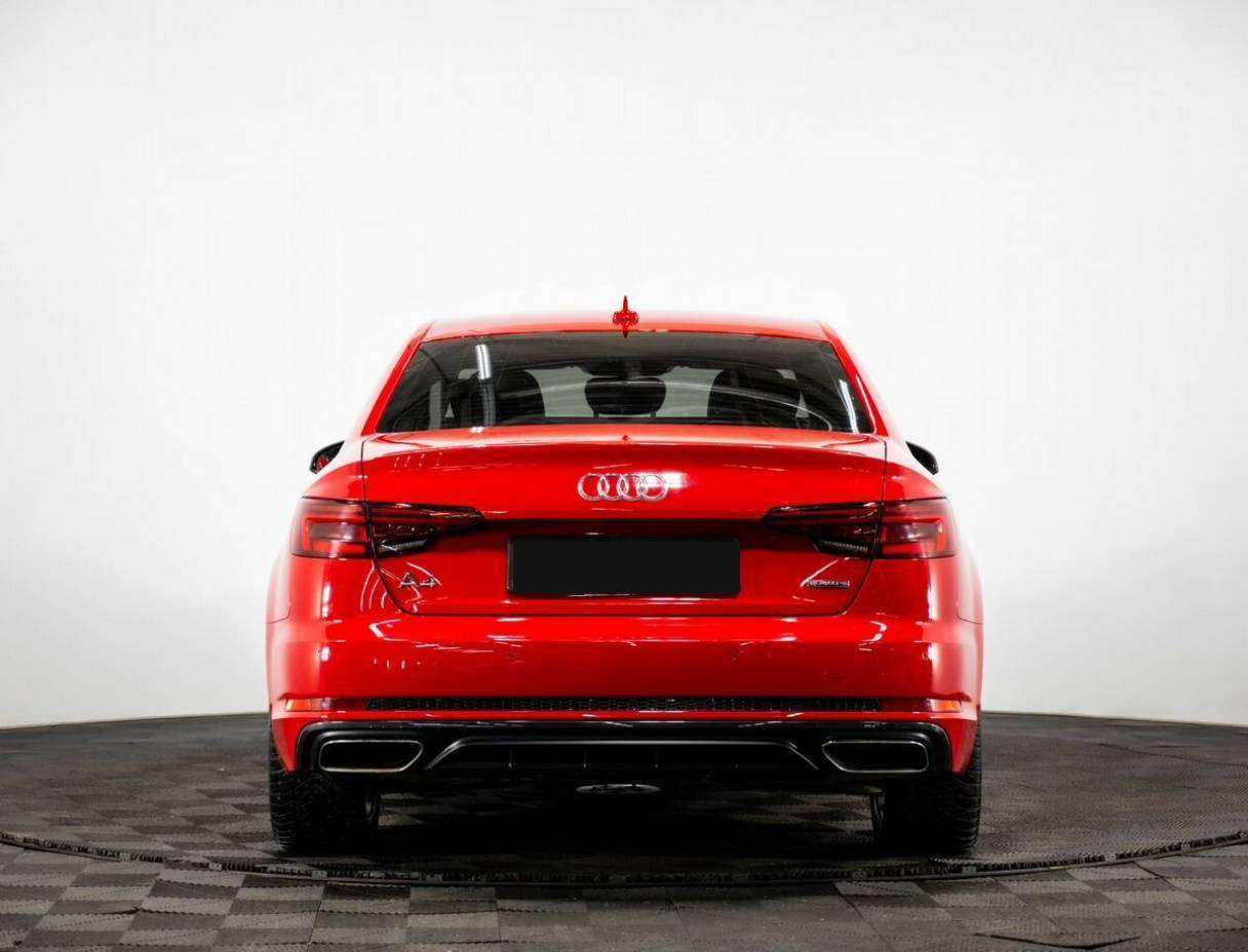 Б/У Ауди А4 2019 года. Фото: #4