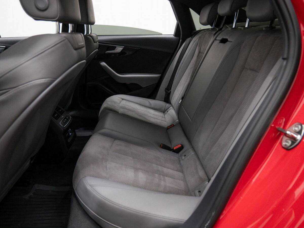 Б/У Ауди А4 2019 года. Фото: #13