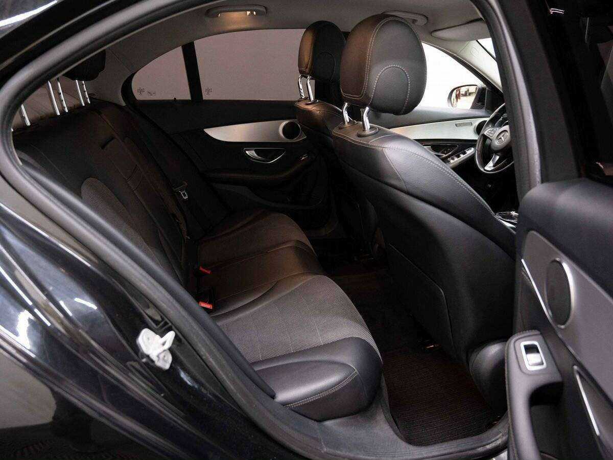 Б/У Мерседес-Бенц Ц-Класс 2014 года. Фото: #9