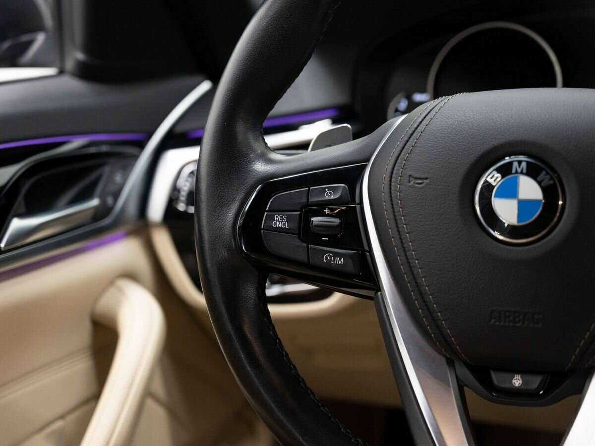 Б/У БМВ 5 серии 2018 года. Фото: #13