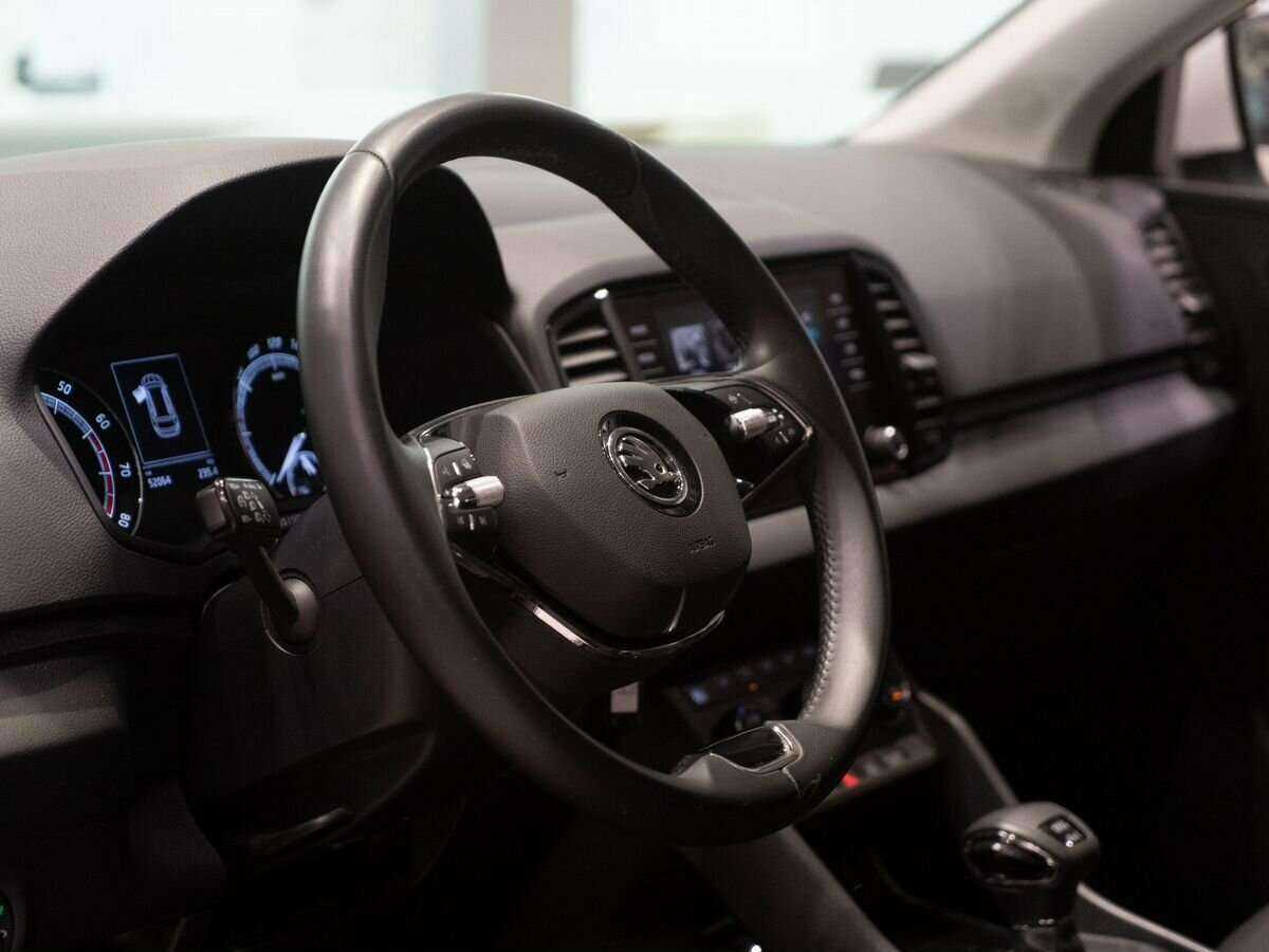 Б/У Шкода Карок 2021 года. Фото: #4