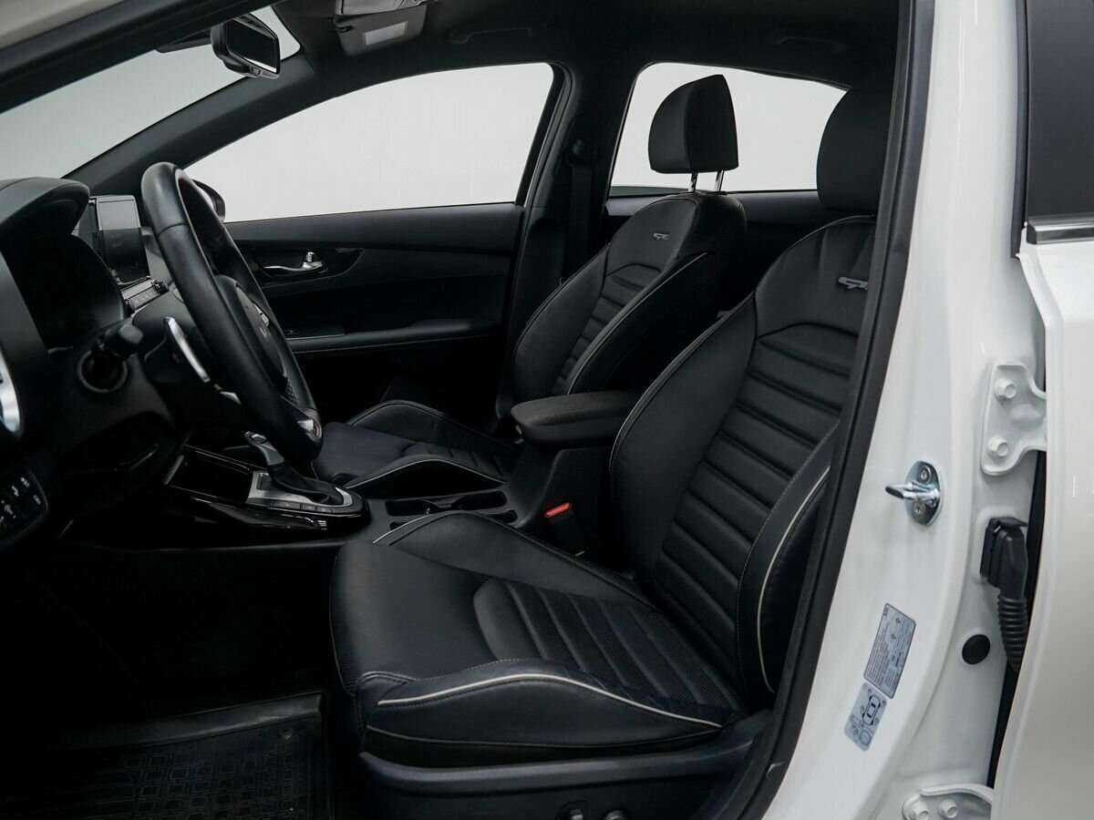 Б/У Киа Церато 2022 года. Фото: #11