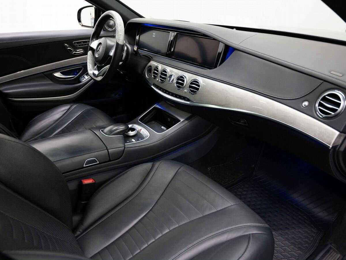 Б/У Мерседес-Бенц С-Класс 2015 года. Фото: #9