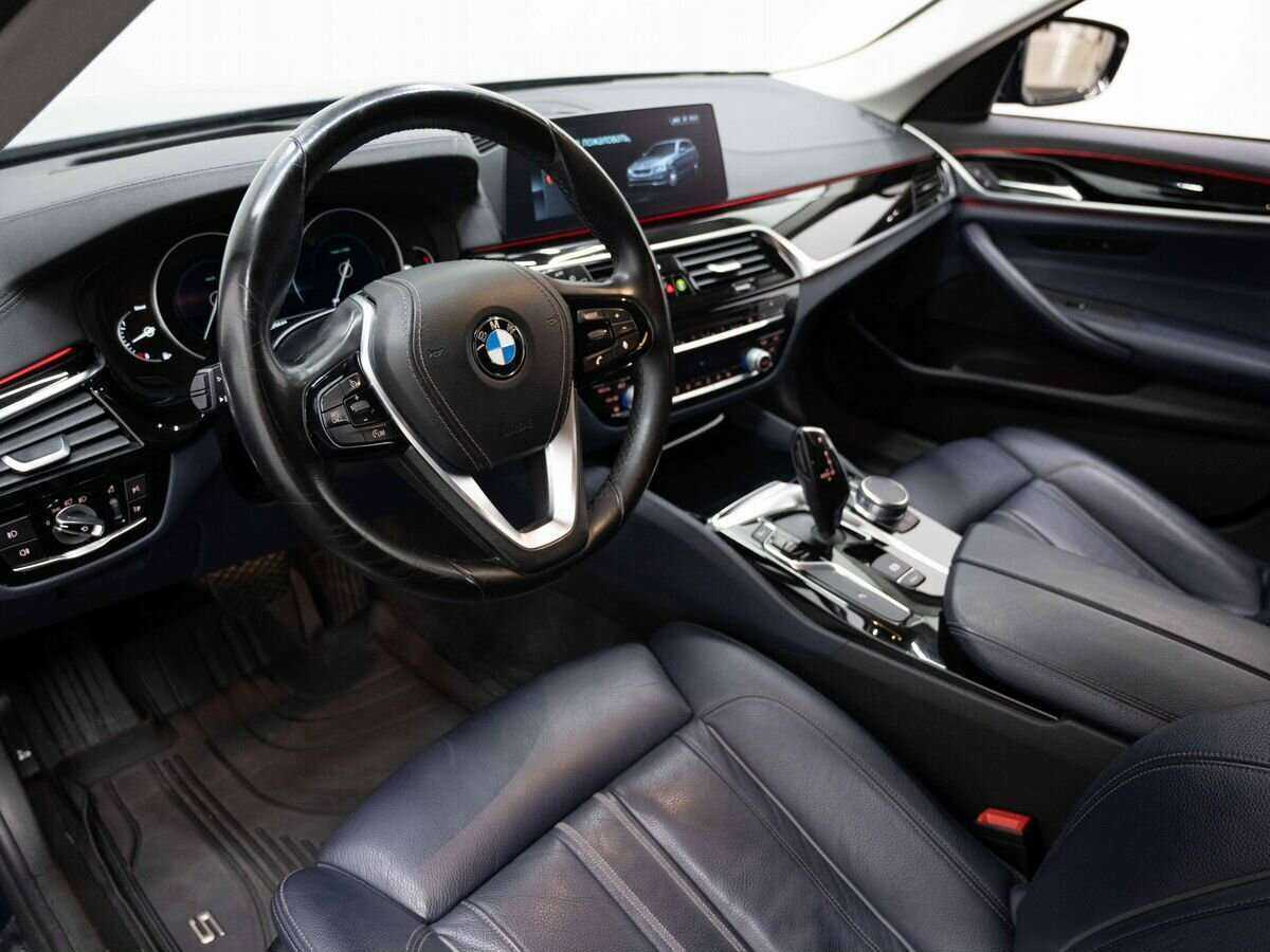 Б/У БМВ 5 серии 2017 года. Фото: #7