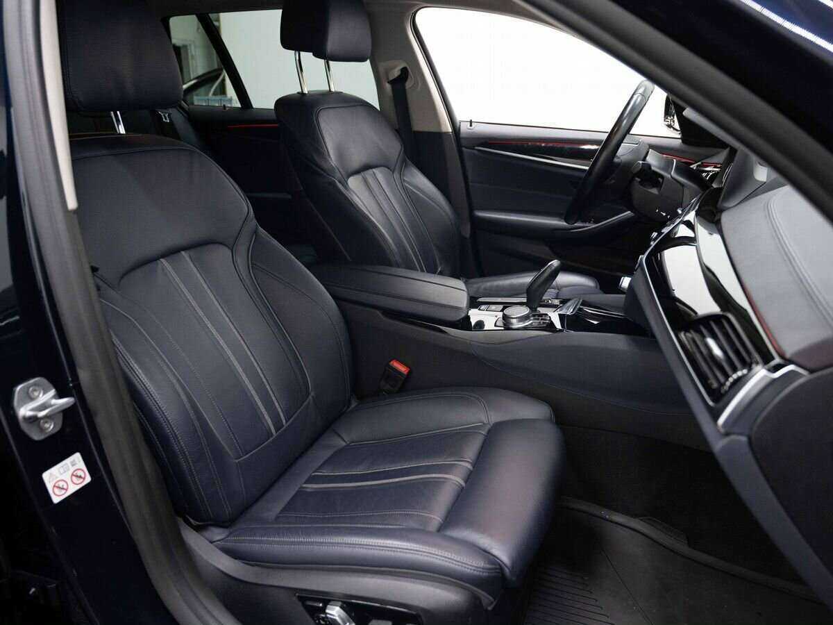 Б/У БМВ 5 серии 2017 года. Фото: #12