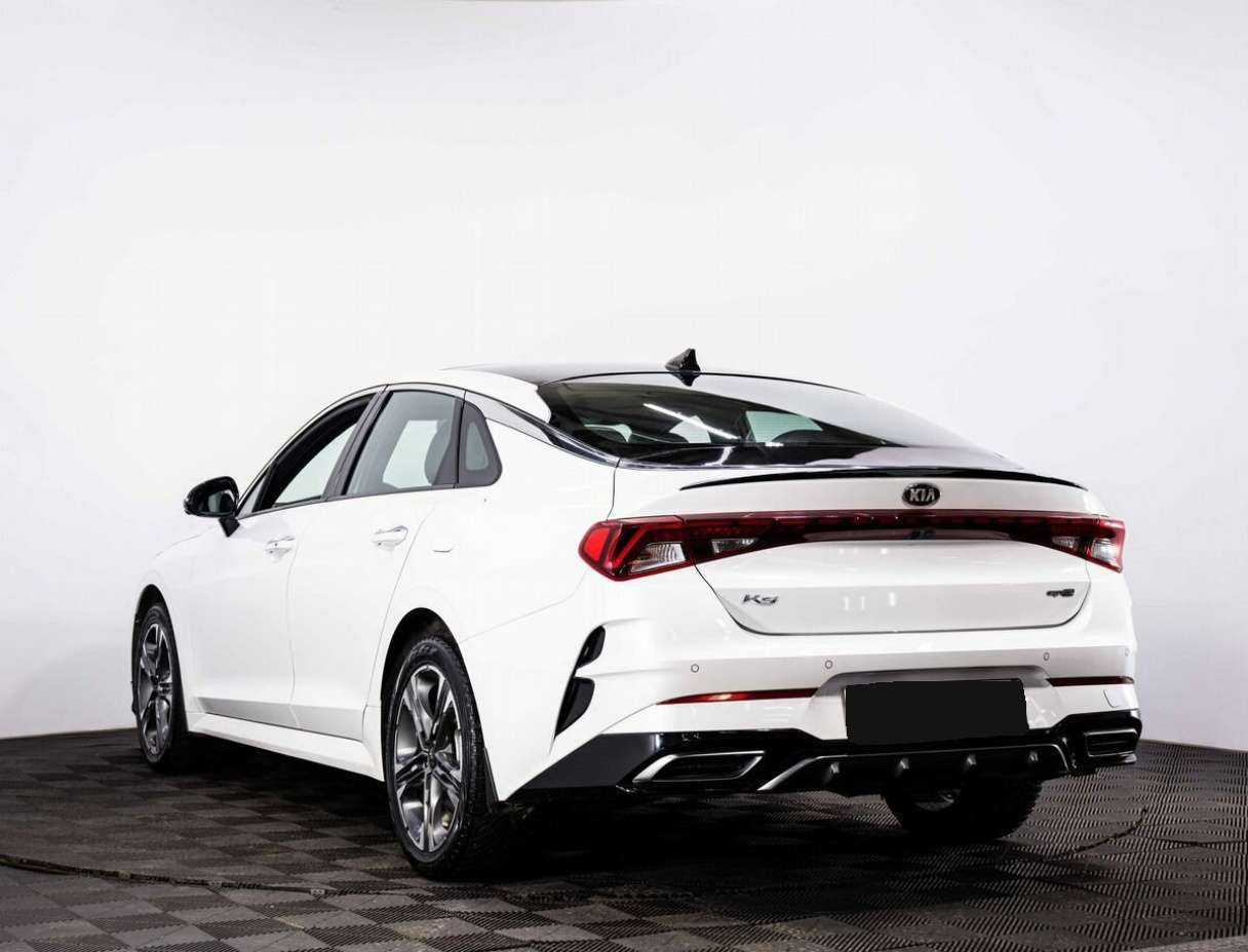 Б/У Киа К5 2021 года. Фото: #3
