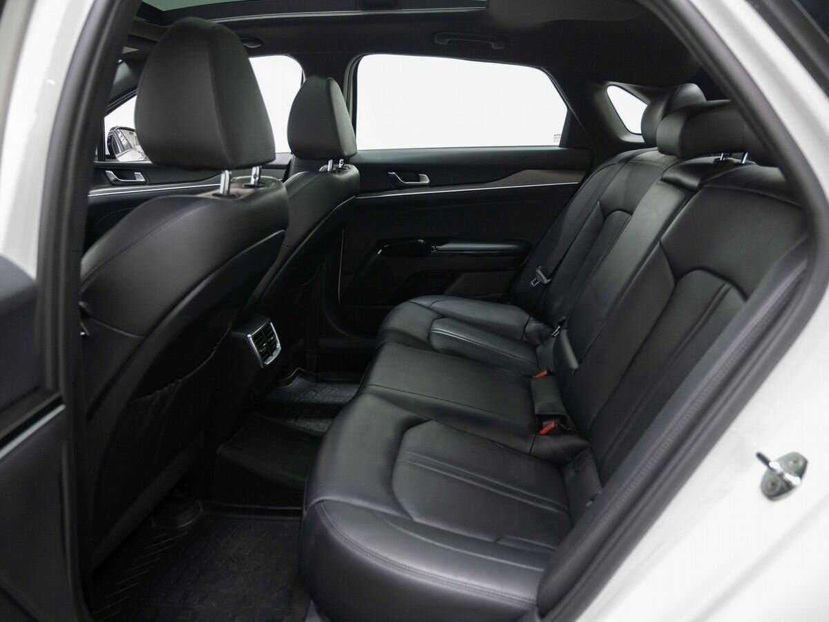 Б/У Киа К5 2021 года. Фото: #8