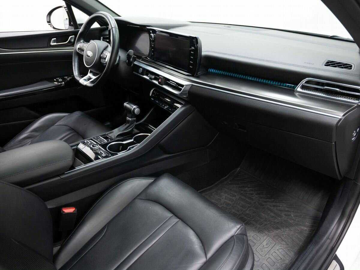 Б/У Киа К5 2021 года. Фото: #10