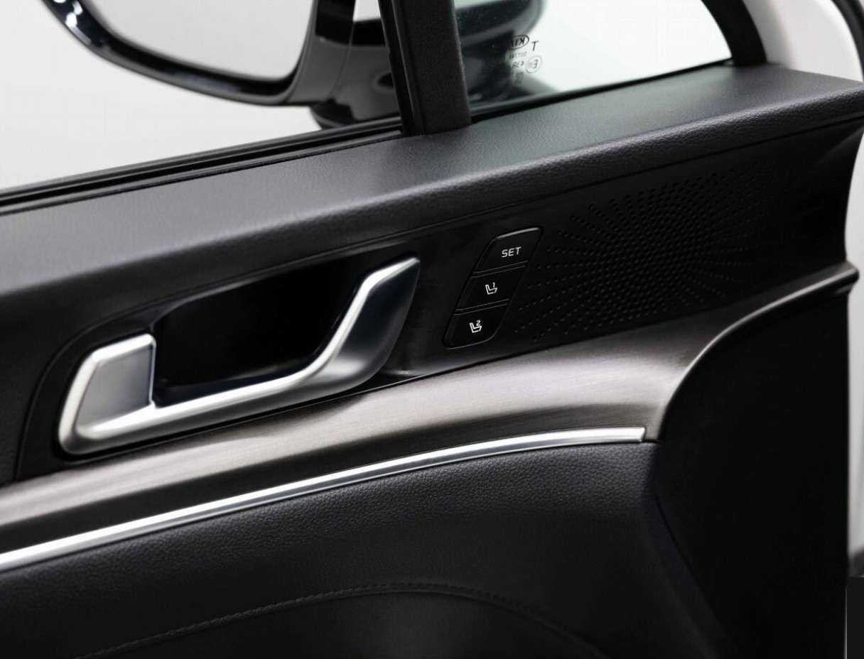 Б/У Киа К5 2021 года. Фото: #18