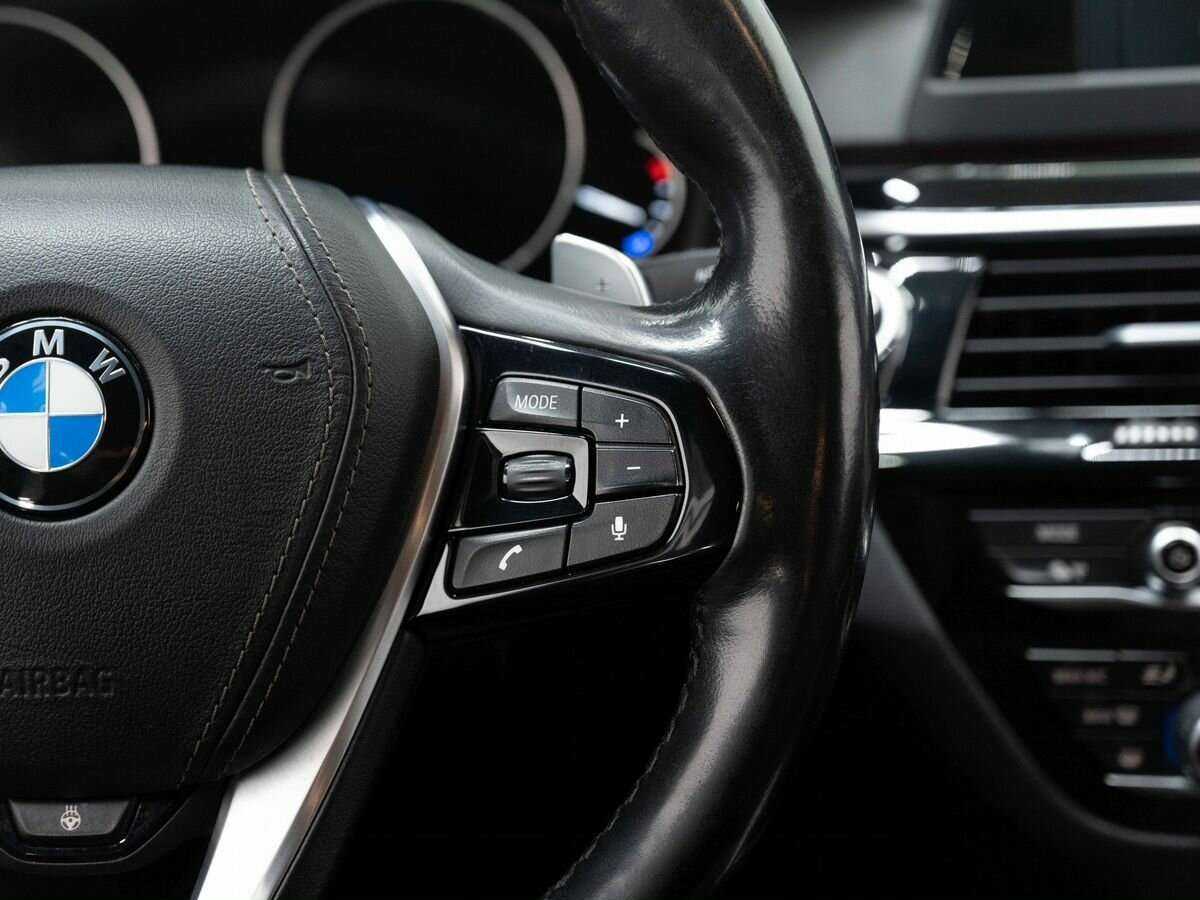 Б/У БМВ 5 серии 2019 года. Фото: #15