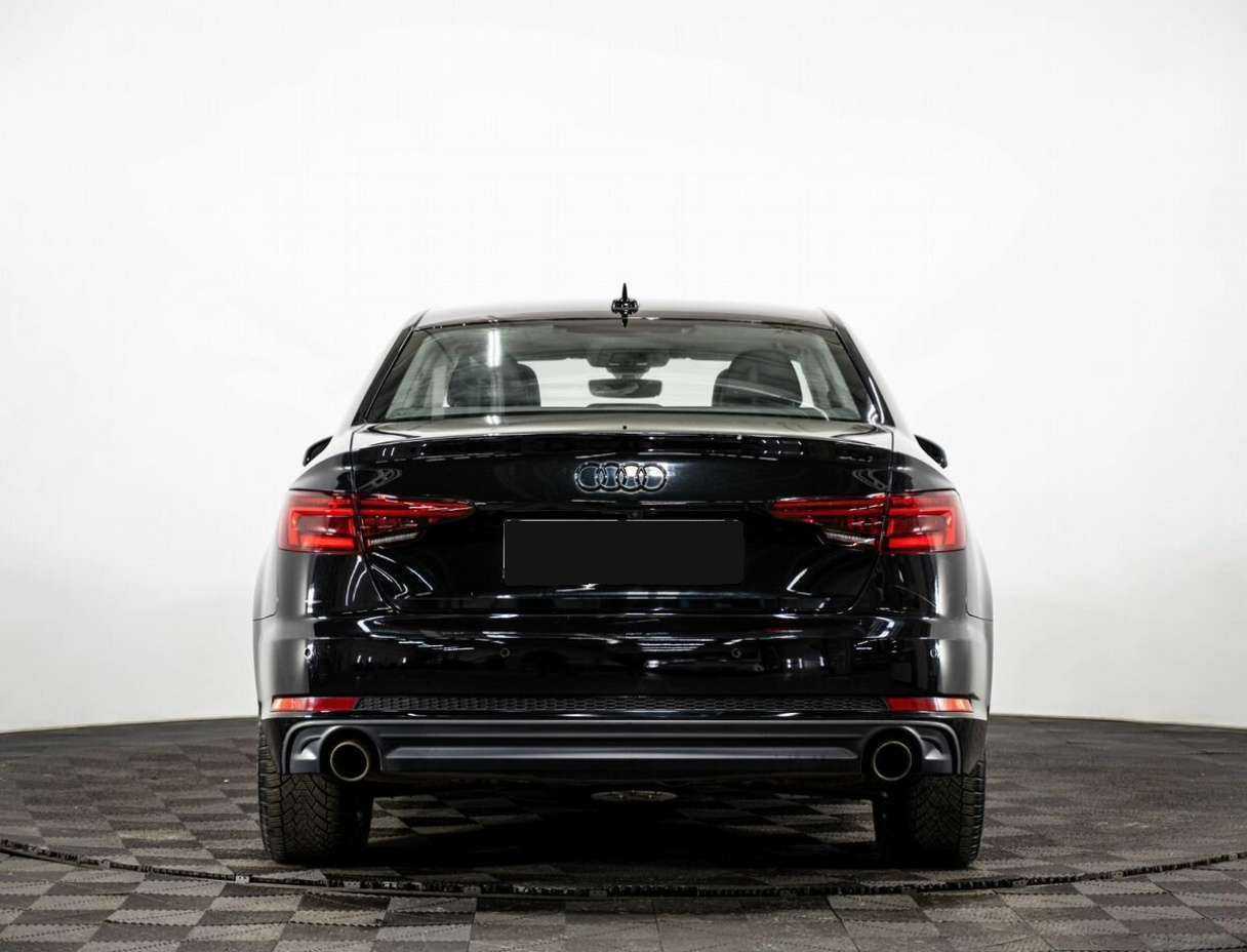 Б/У Ауди А4 2017 года. Фото: #4