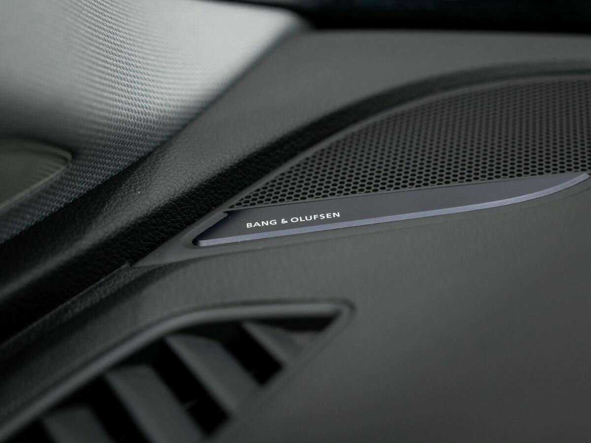 Б/У Ауди А4 2017 года. Фото: #26