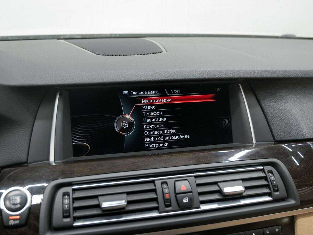 Б/У БМВ 5 серии 2015 года. Фото: #24