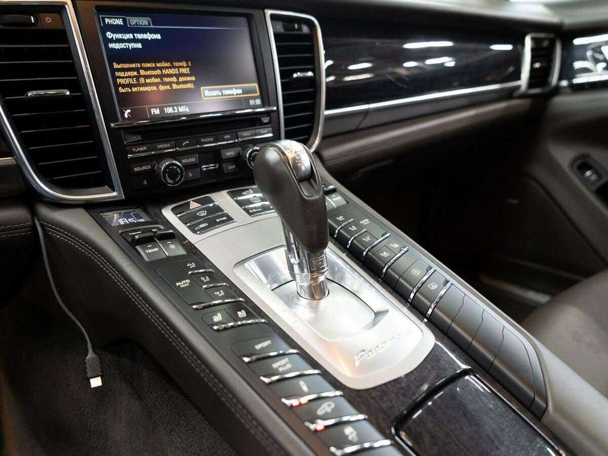 Б/У Порш Панамера 2015 года. Фото: #14