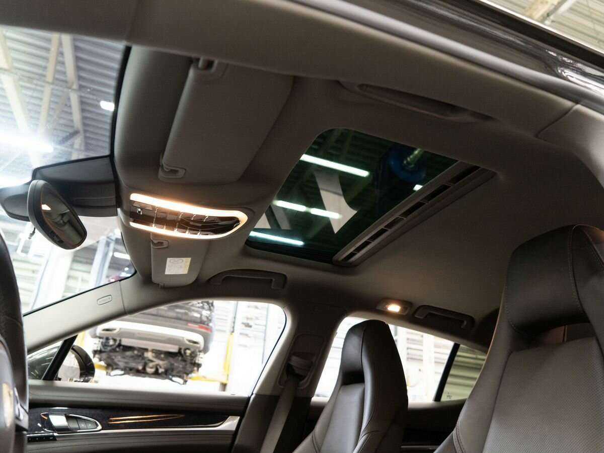 Б/У Порш Панамера 2015 года. Фото: #19