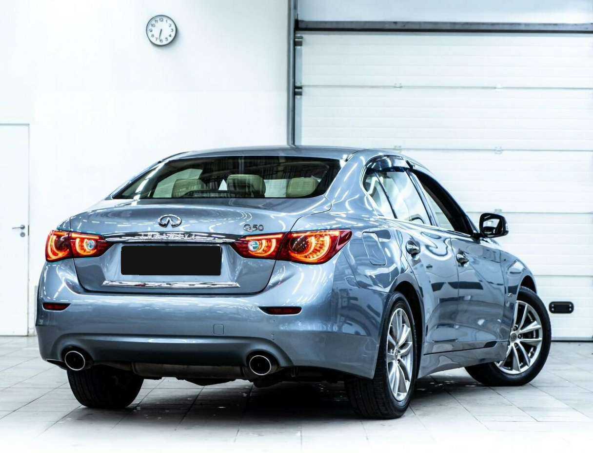 Б/У Инфинити К50 2014 года. Фото: #2