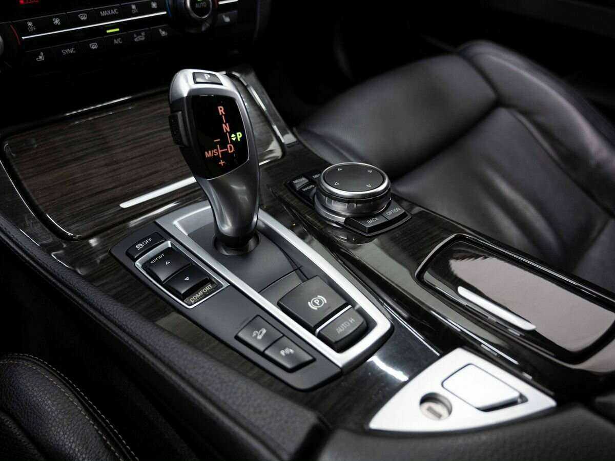 Б/У БМВ 5 серии 2016 года. Фото: #26