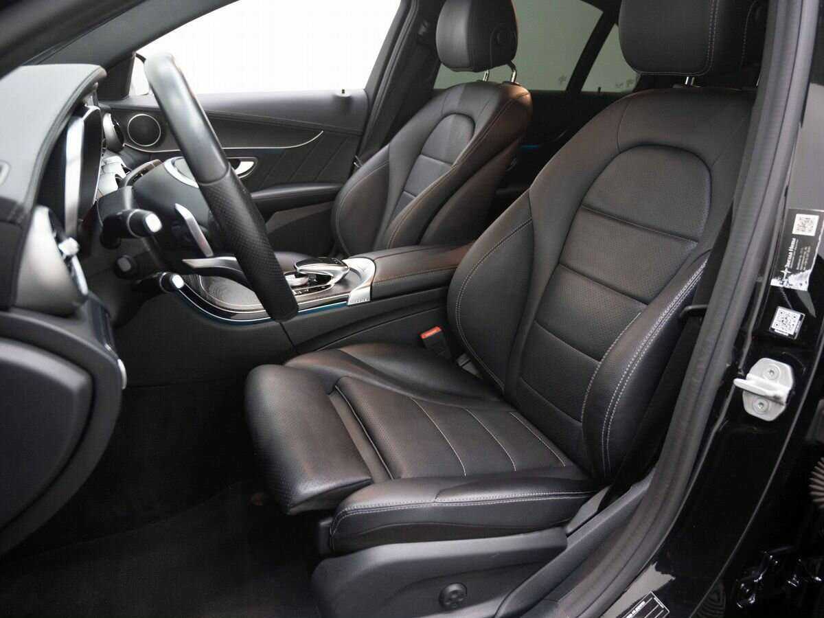 Б/У Мерседес-Бенц Ц-Класс 2015 года. Фото: #7