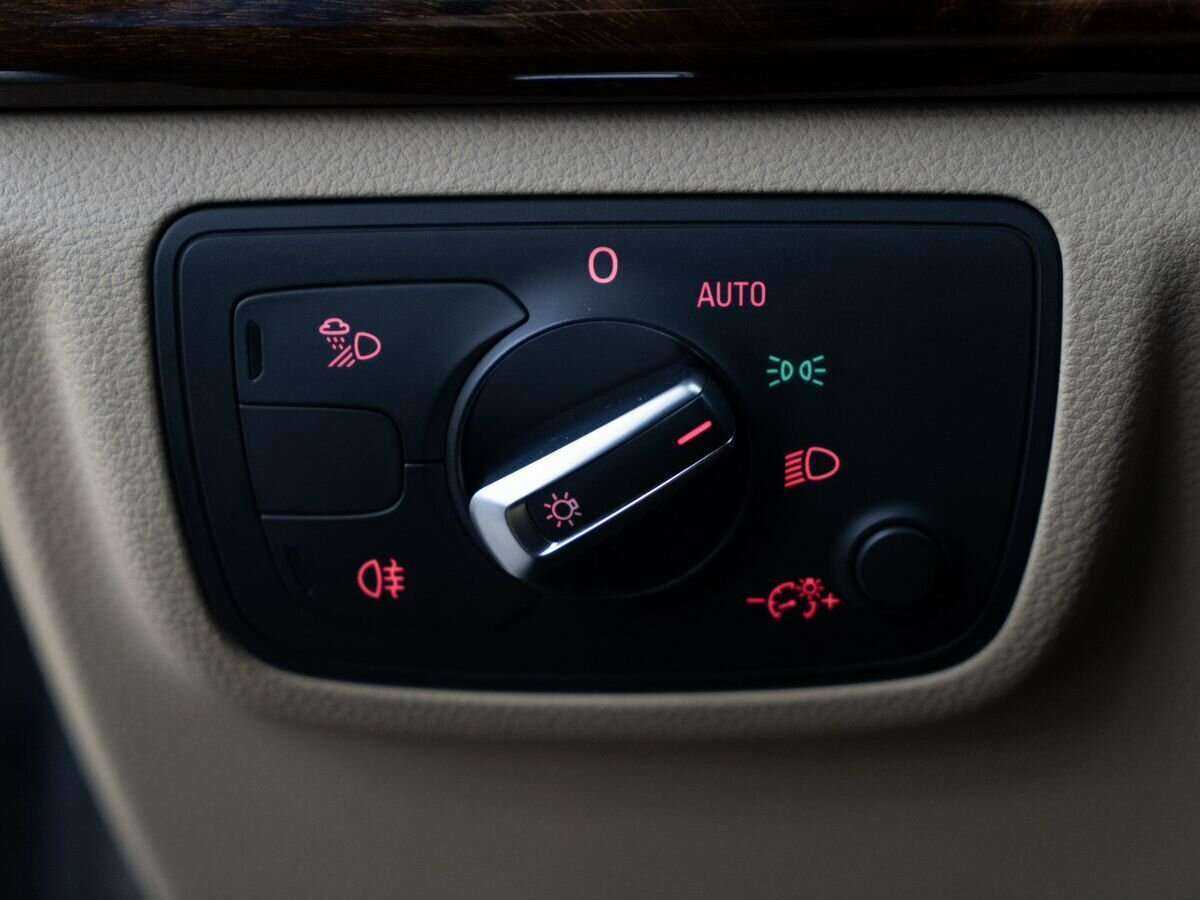 Б/У Ауди А7 2011 года. Фото: #17