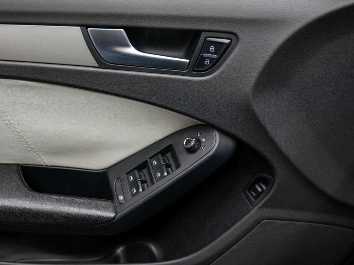 Б/У Ауди А4 2010 года. Фото: #14