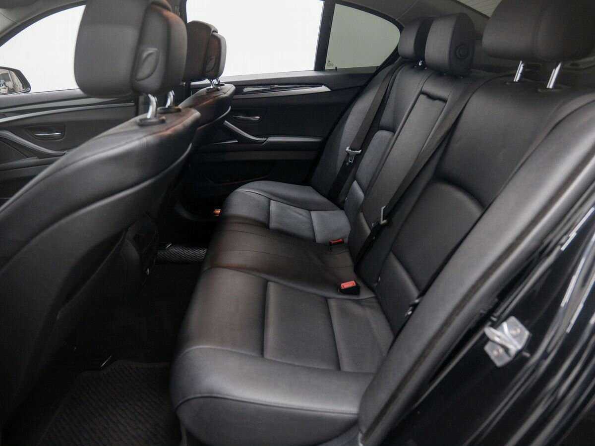 Б/У БМВ 5 серии 2013 года. Фото: #11