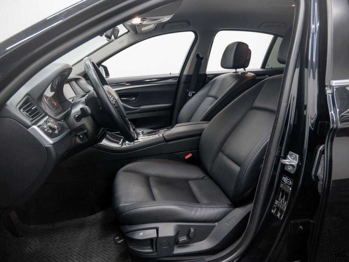 Б/У БМВ 5 серии 2013 года. Фото: #13