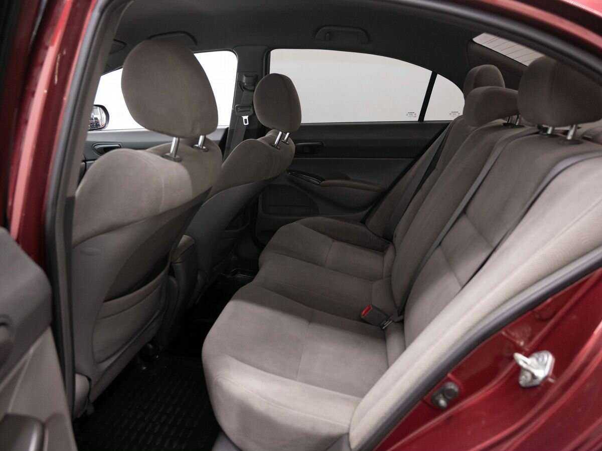 Б/У Хонда Цивик 2008 года. Фото: #8