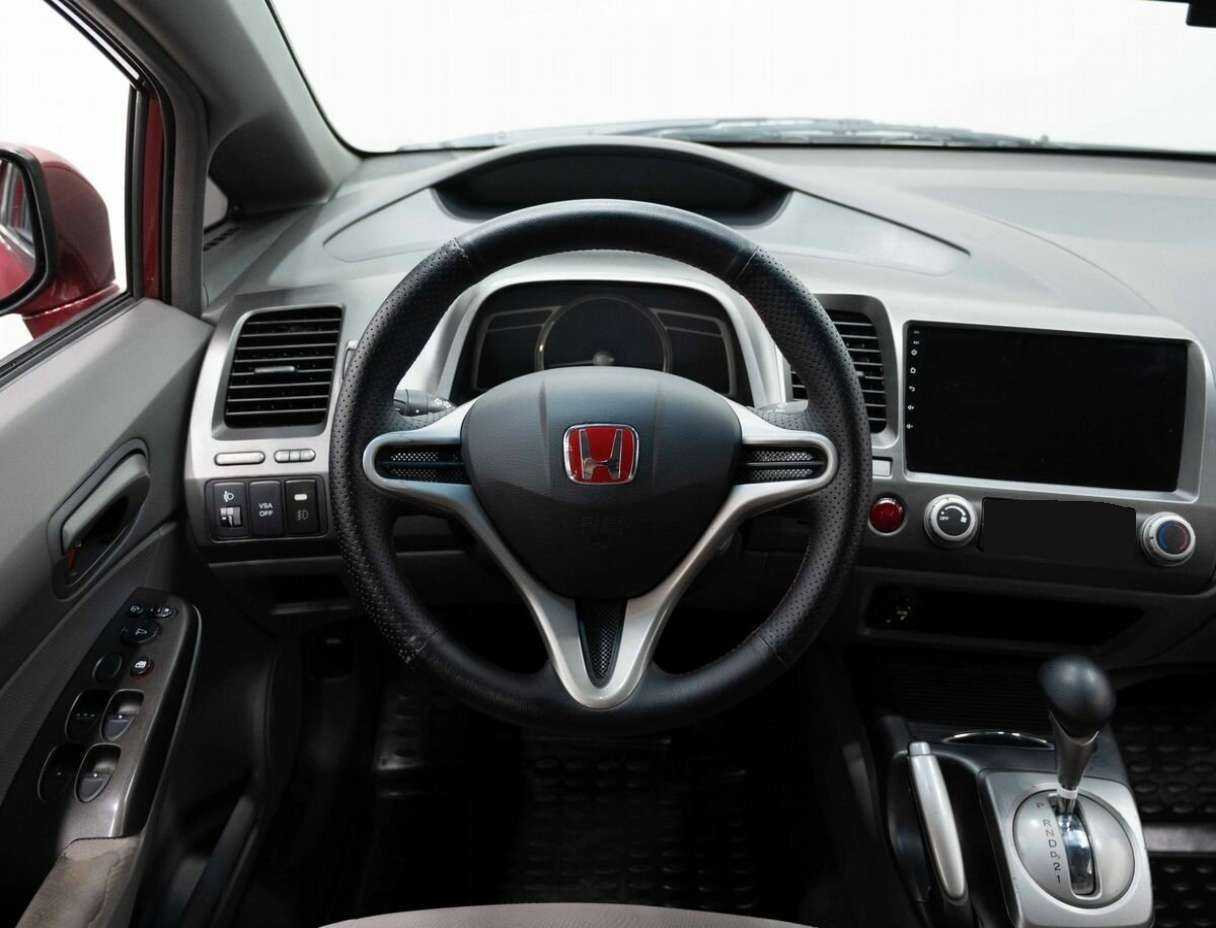 Б/У Хонда Цивик 2008 года. Фото: #13