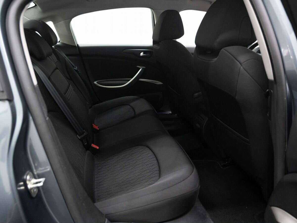 Б/У Ситроен Ц5 2012 года. Фото: #9