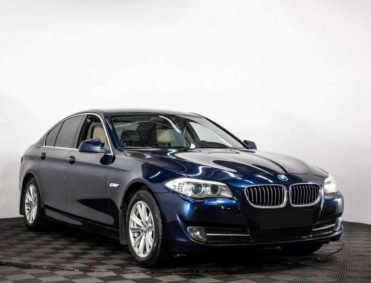 Б/У БМВ 5 серии 2011 года. Фото: #2