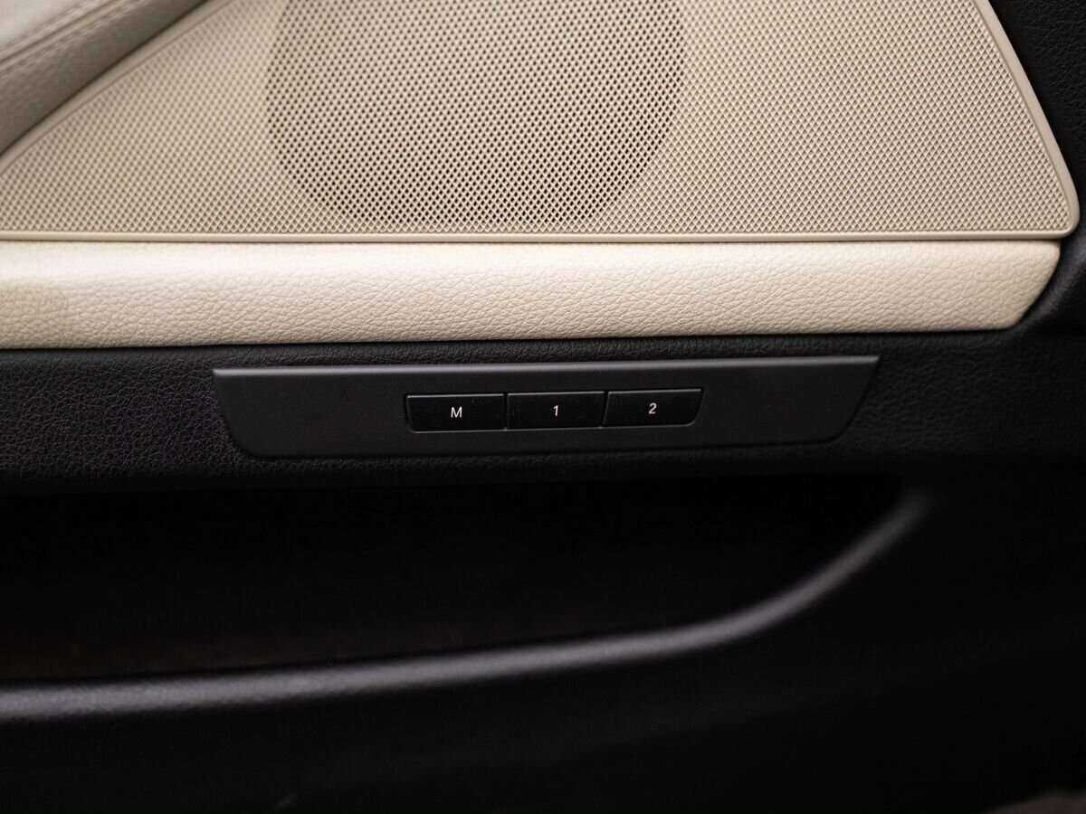 Б/У БМВ 5 серии 2011 года. Фото: #15