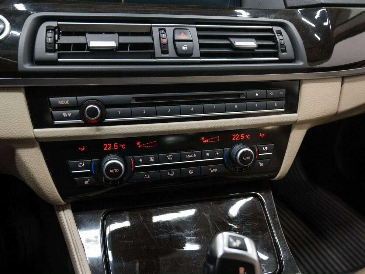 Б/У БМВ 5 серии 2011 года. Фото: #21