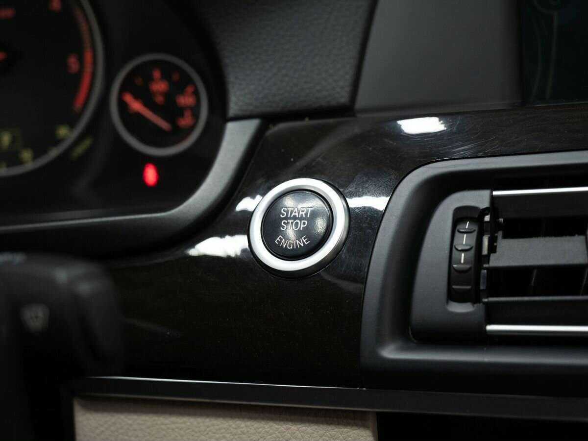 Б/У БМВ 5 серии 2011 года. Фото: #22