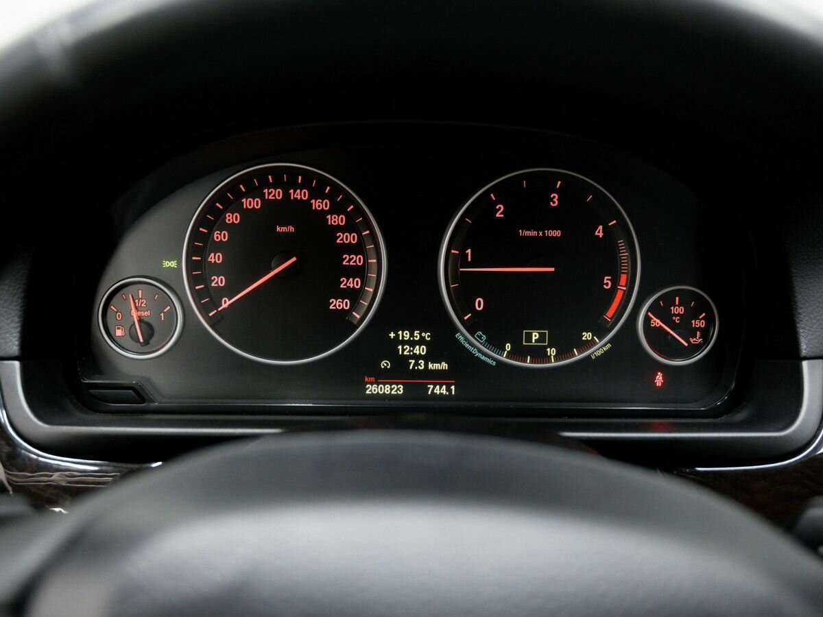 Б/У БМВ 5 серии 2011 года. Фото: #23